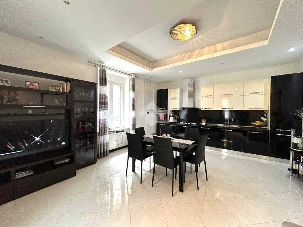 appartamento in vendita a Genova in zona Cornigliano