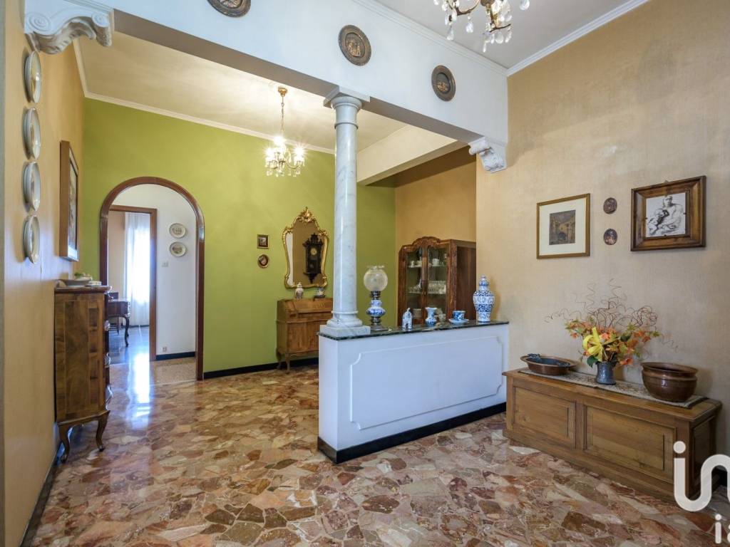 appartamento in vendita a Genova in zona Pegli