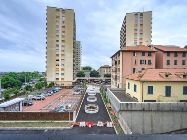 appartamento in vendita a Genova in zona Pegli