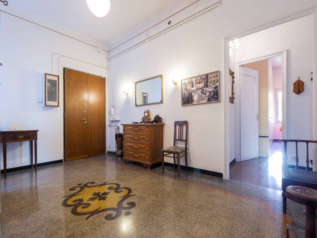 appartamento in vendita a Genova in zona Marassi