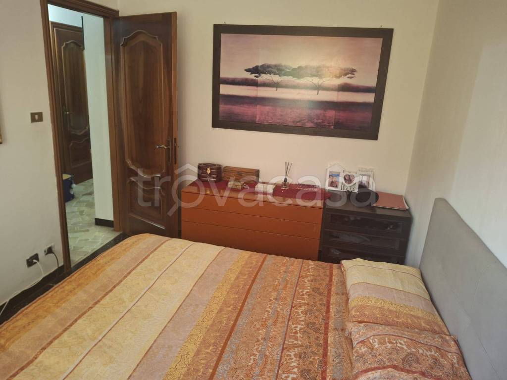 appartamento in vendita a Genova in zona Staglieno