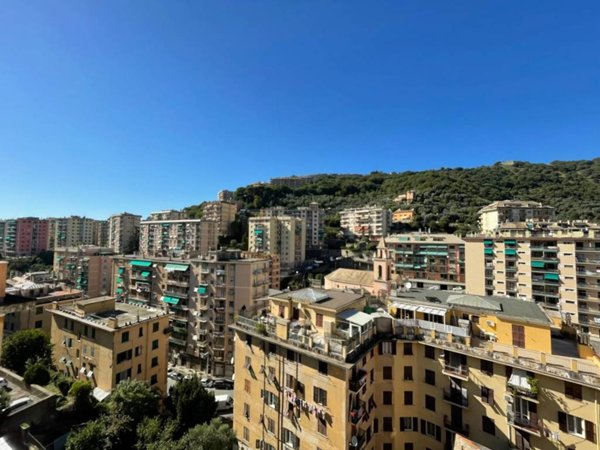 appartamento in vendita a Genova in zona Quezzi
