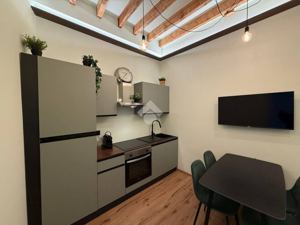 appartamento in vendita a Genova in zona Castelletto