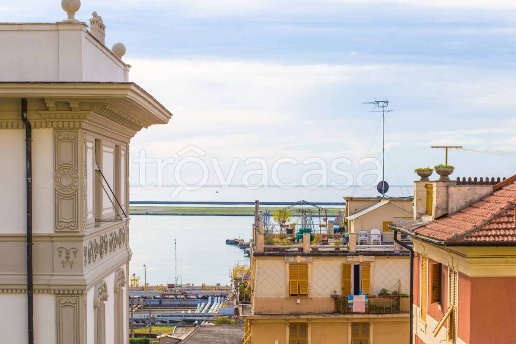 appartamento in vendita a Genova in zona Multedo