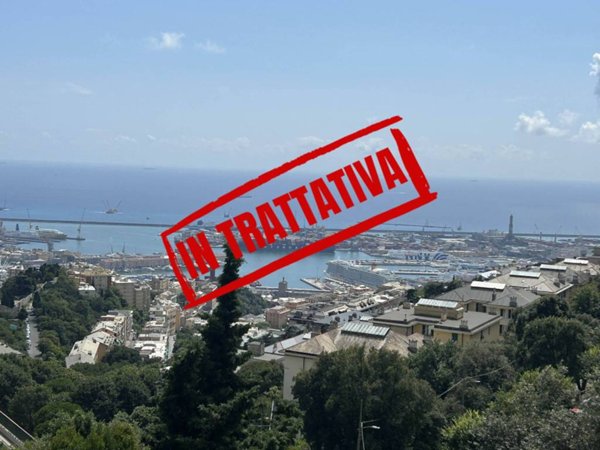 appartamento in vendita a Genova in zona Castelletto