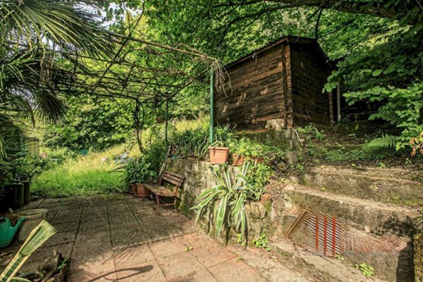 appartamento in vendita a Genova in zona Pontedecimo