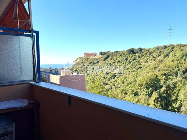 appartamento in vendita a Genova in zona Lagaccio / Granarolo