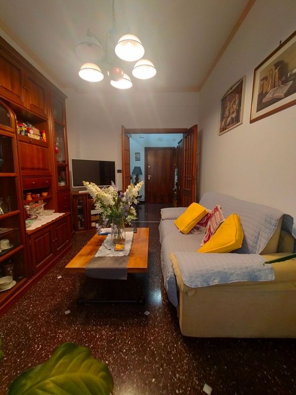 appartamento in vendita a Genova in zona Palmaro / Pra'