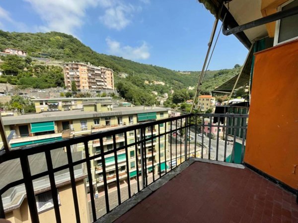 appartamento in vendita a Genova in zona Quezzi