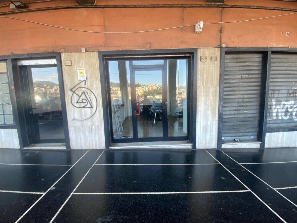 negozio in vendita a Genova in zona Albaro