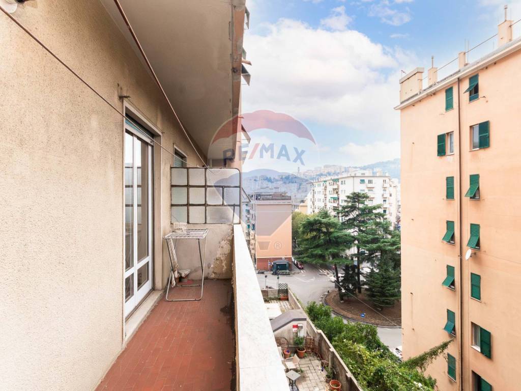 appartamento in vendita a Genova in zona Marassi