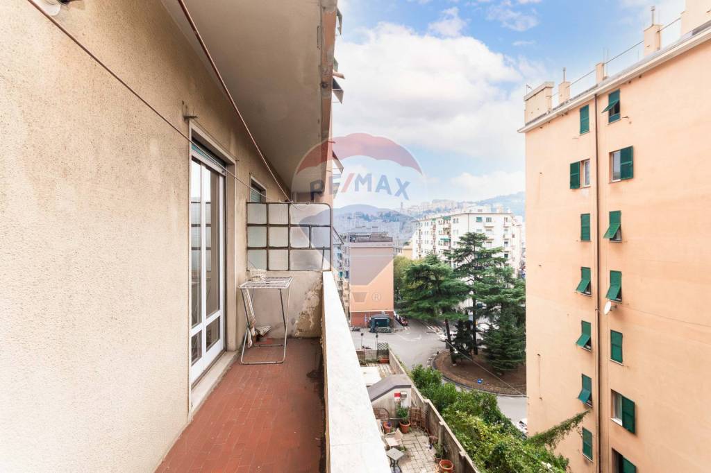 appartamento in vendita a Genova in zona Marassi