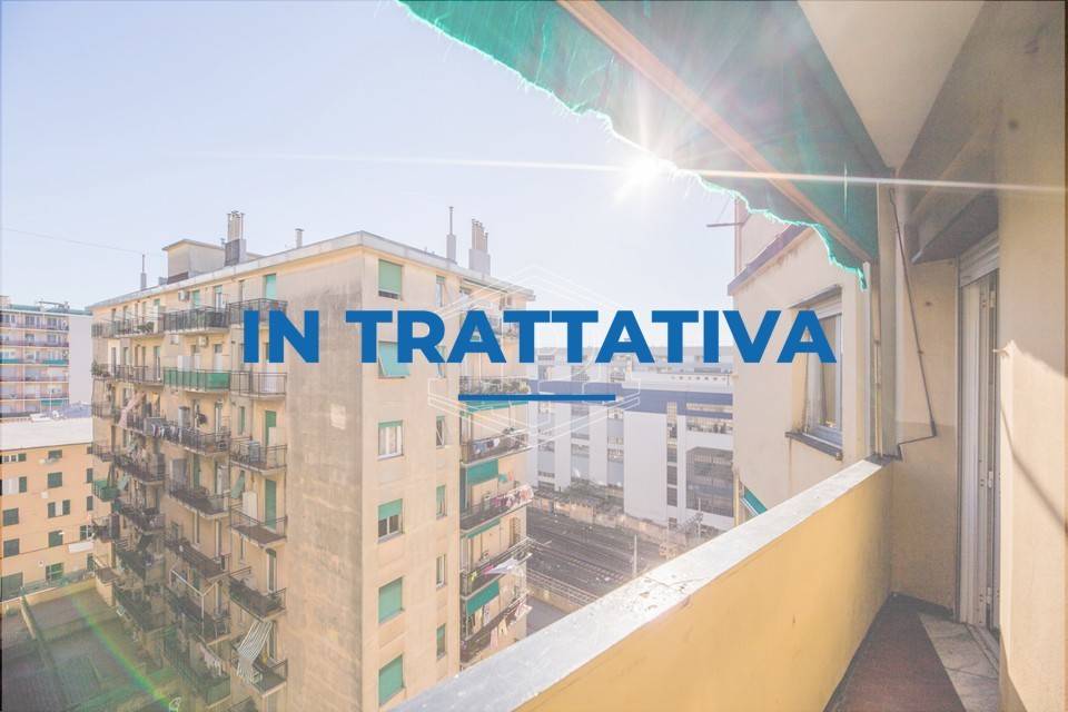 appartamento in vendita a Genova in zona Sestri Ponente