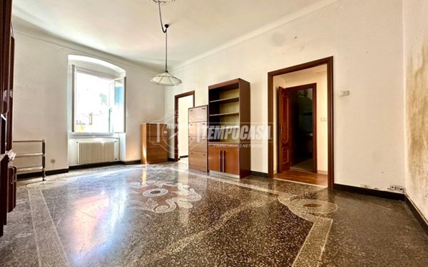appartamento in vendita a Genova in zona Sestri Ponente