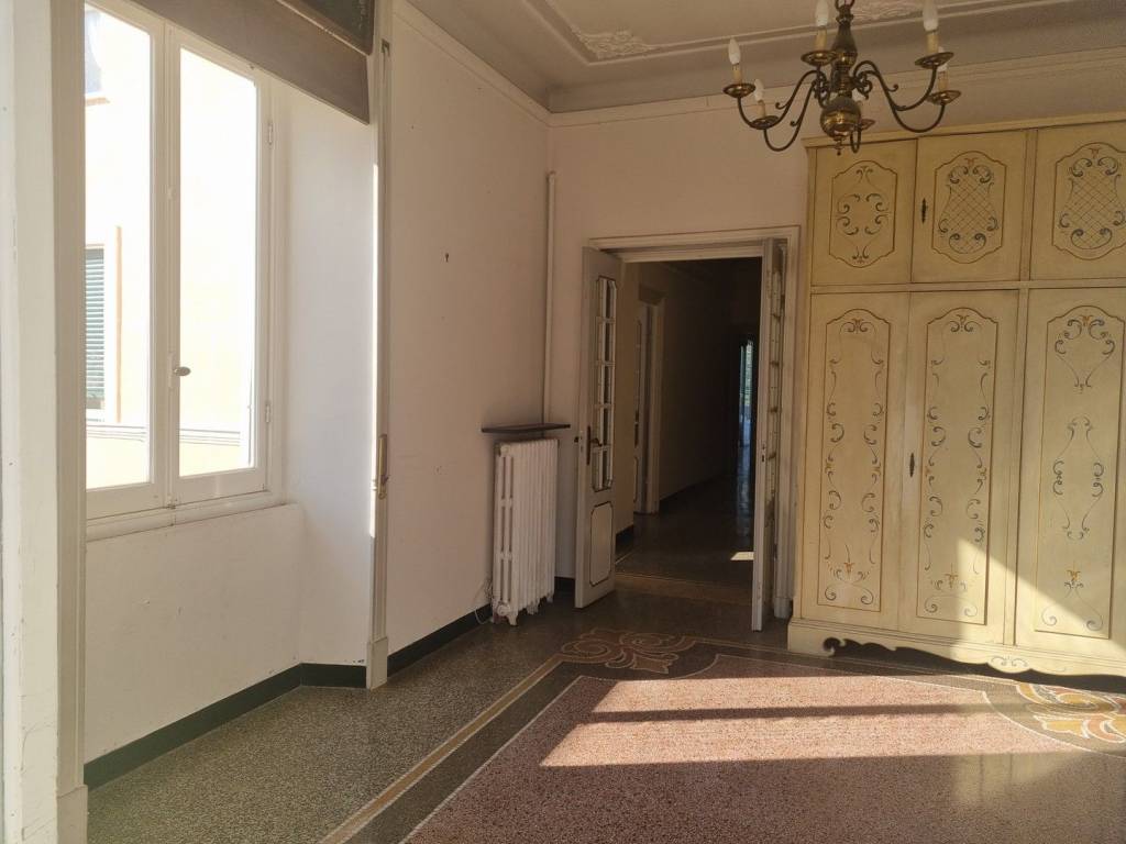 appartamento in vendita a Genova in zona Pegli