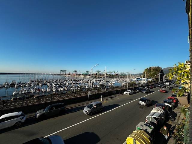 appartamento in vendita a Genova in zona Pegli