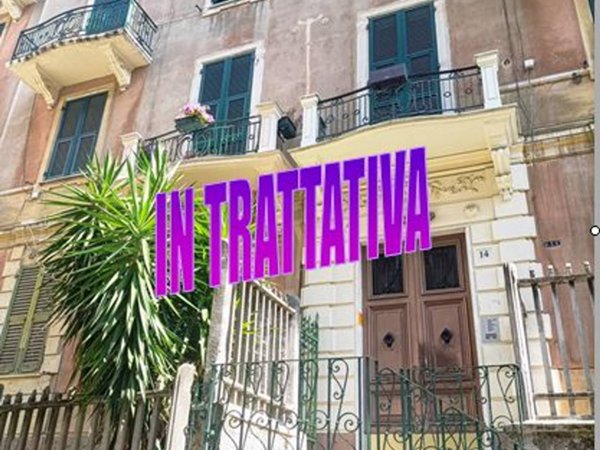 appartamento in vendita a Genova in zona Sestri Ponente