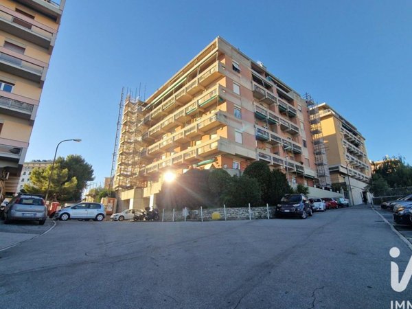appartamento in vendita a Genova in zona Sampierdarena