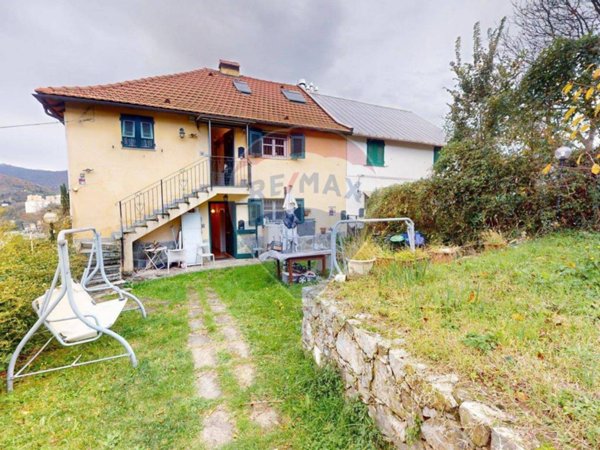 casa indipendente in vendita a Genova in zona Murta