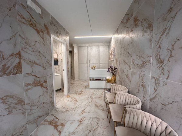 negozio in vendita a Genova in zona Nervi