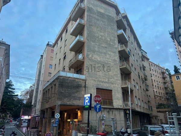 ufficio in vendita a Genova in zona Castelletto