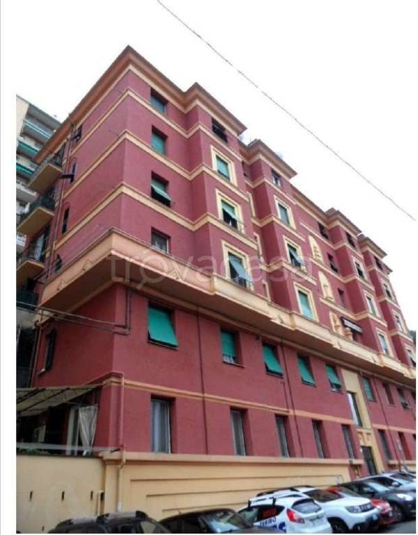 appartamento in vendita a Genova in zona Certosa