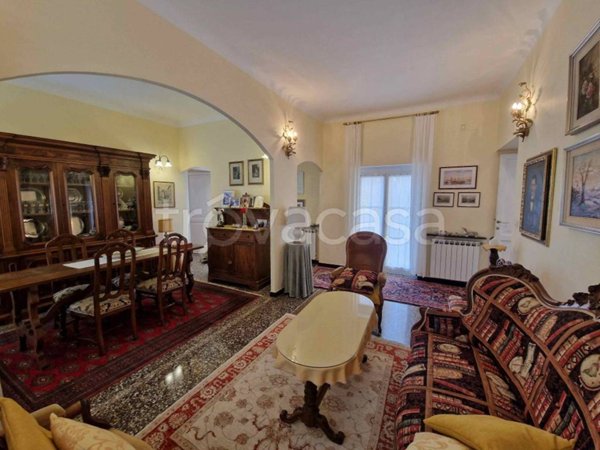 appartamento in vendita a Genova in zona Castelletto