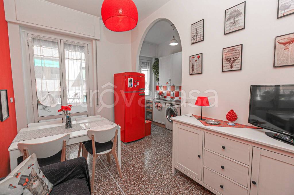 appartamento in vendita a Genova in zona Struppa