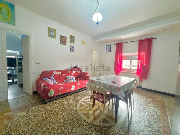 appartamento in vendita a Genova in zona Pontedecimo