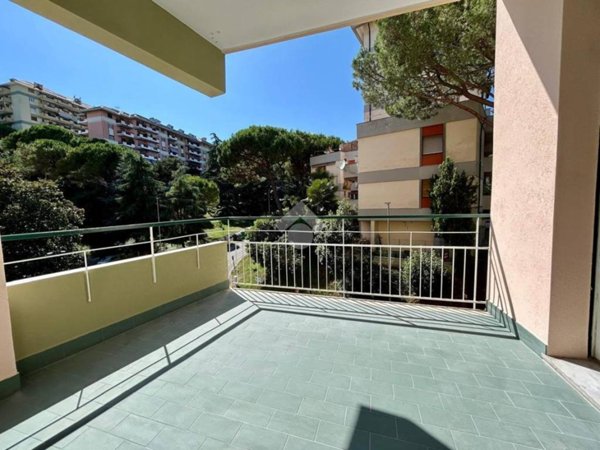 appartamento in vendita a Genova in zona Pegli