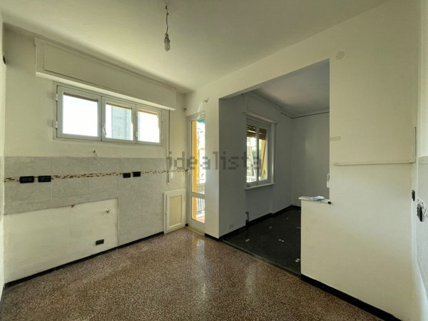 appartamento in vendita a Genova in zona Quezzi