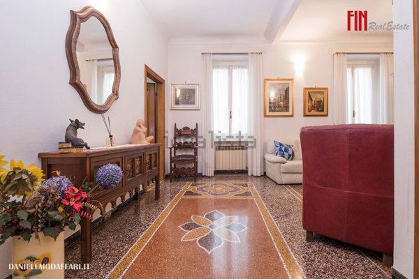 appartamento in vendita a Genova in zona Albaro
