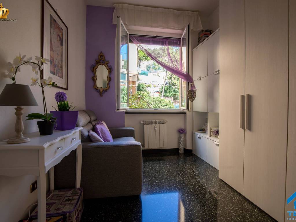 appartamento in vendita a Genova in zona Oregina