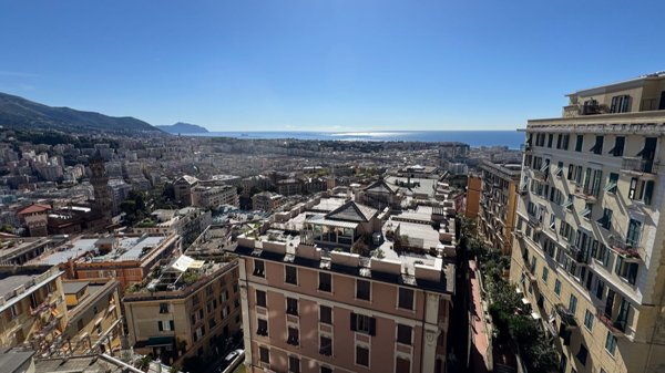 appartamento in vendita a Genova in zona Castelletto