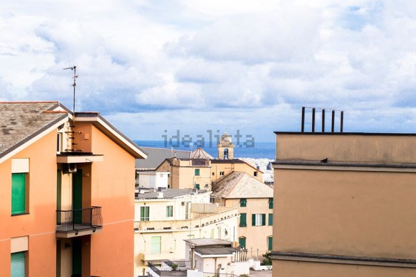 appartamento in vendita a Genova in zona Oregina