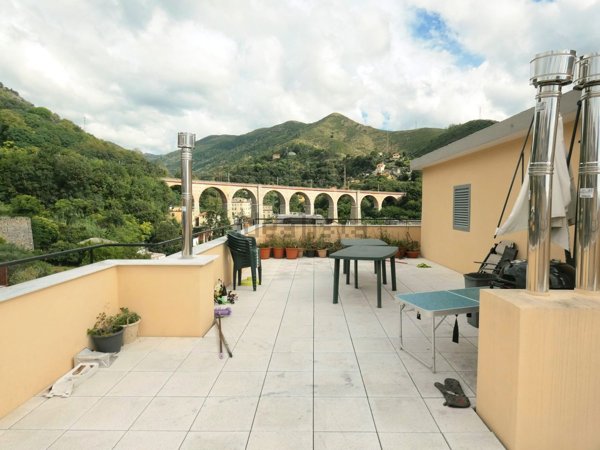 appartamento in vendita a Genova in zona Sestri Ponente