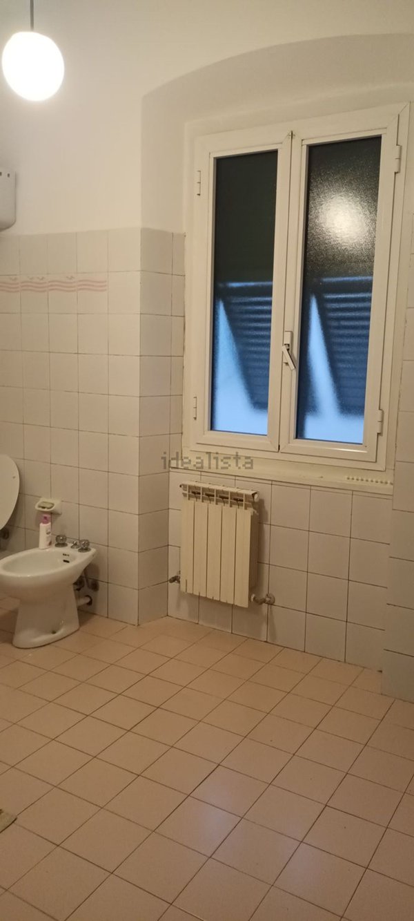 appartamento in vendita a Genova in zona Bolzaneto