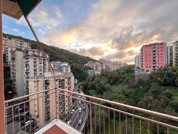 appartamento in vendita a Genova in zona Marassi