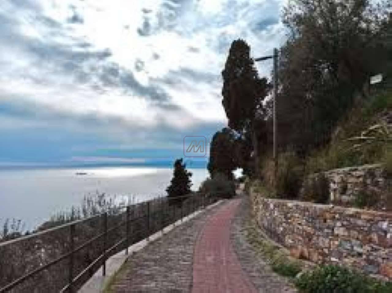 casa indipendente in vendita a Genova in zona Nervi