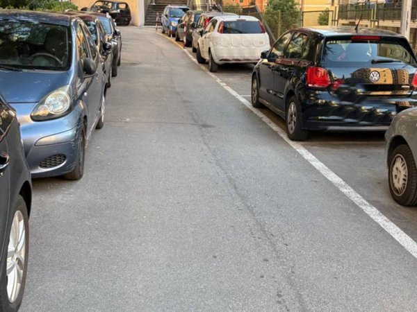 appartamento in vendita a Genova in zona San Gottardo/Sant'Eusebio