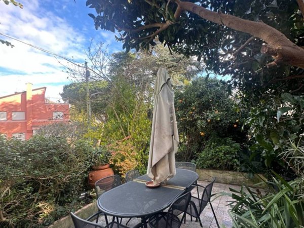 casa indipendente in vendita a Genova in zona Pegli