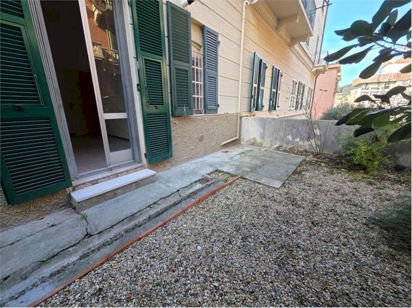 appartamento in vendita a Genova in zona San Martino