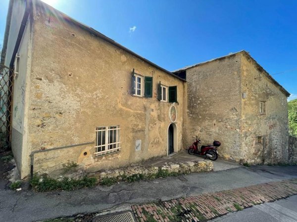 casa indipendente in vendita a Genova