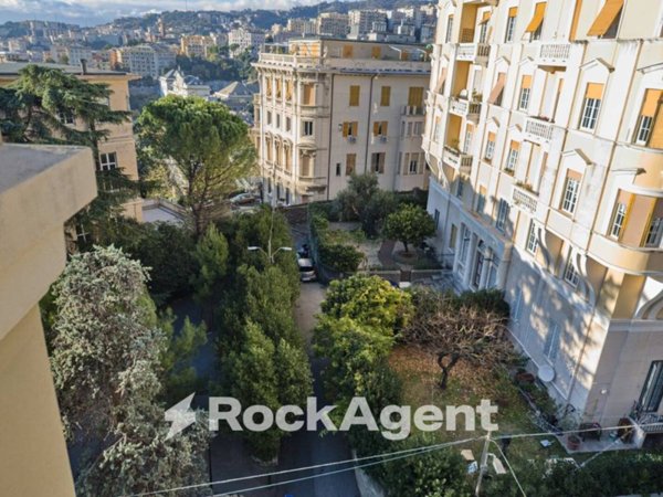 appartamento in vendita a Genova in zona Castelletto