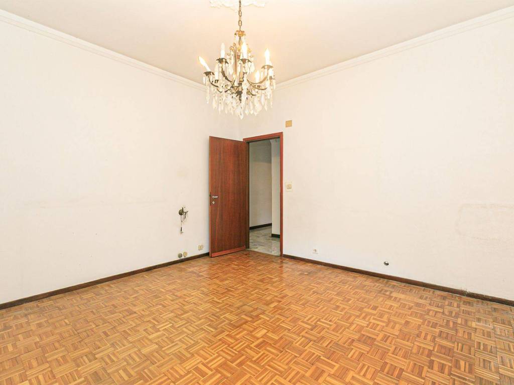 appartamento in vendita a Genova in zona Lagaccio / Granarolo