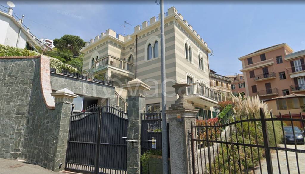 casa indipendente in vendita a Genova in zona Pegli