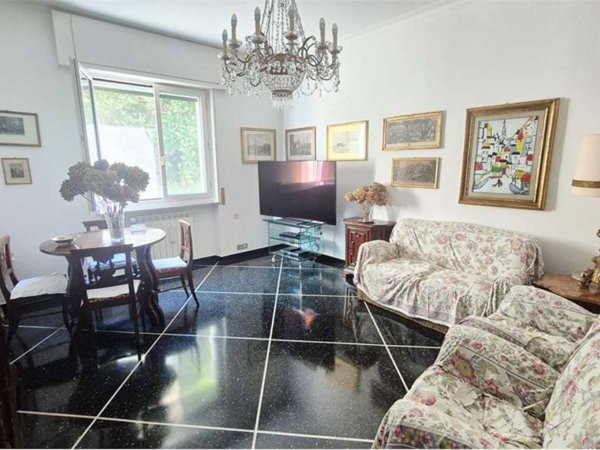 appartamento in vendita a Genova in zona Marassi