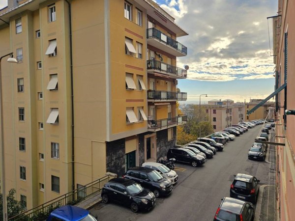 appartamento in vendita a Genova in zona DiNegro