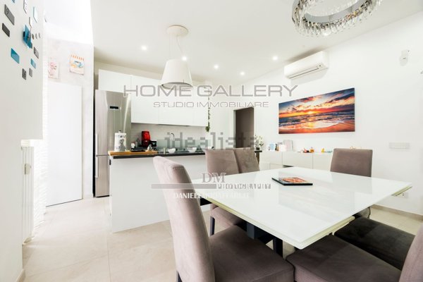 appartamento in vendita a Genova in zona Foce