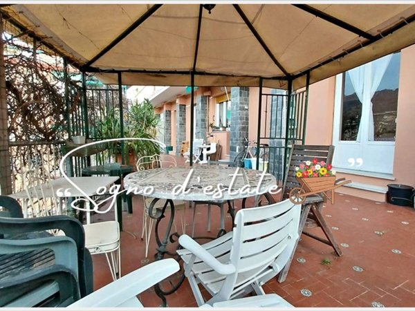 appartamento in vendita a Genova in zona Quezzi